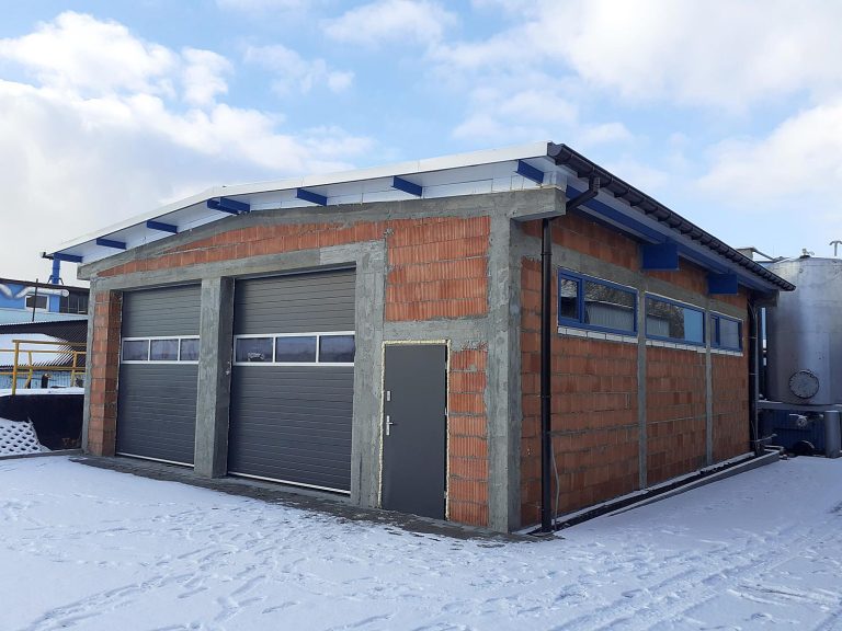 Hala produkcyjna firmy ADW w Wyrach