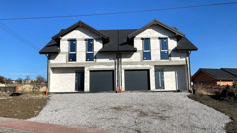 Dom w zabudowie bliźniaczej Łaziska Górne